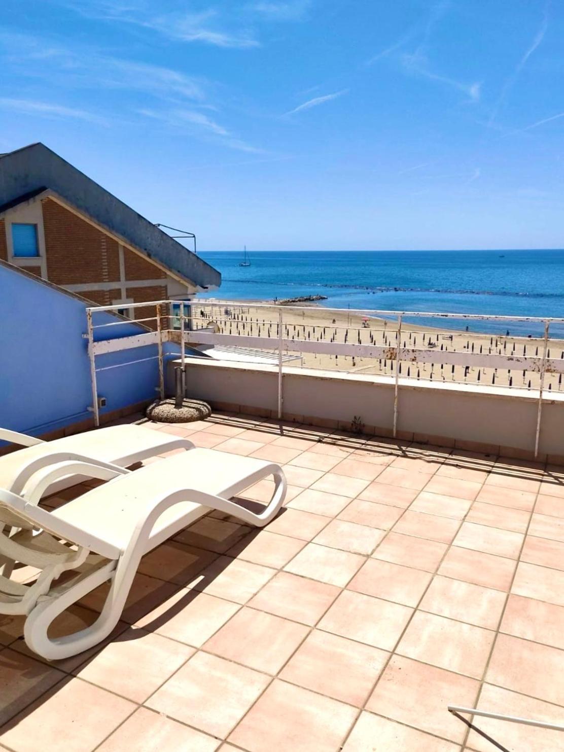 Appartement Sinfonia Del Mare à Nettuno Extérieur photo
