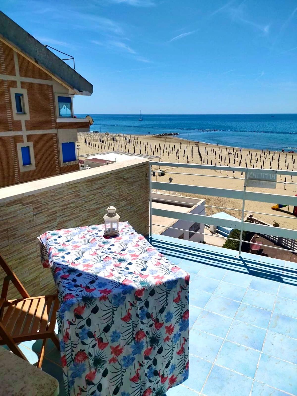 Appartement Sinfonia Del Mare à Nettuno Extérieur photo